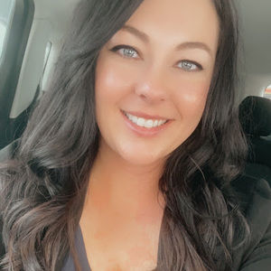 Meet your Posher, Destinee